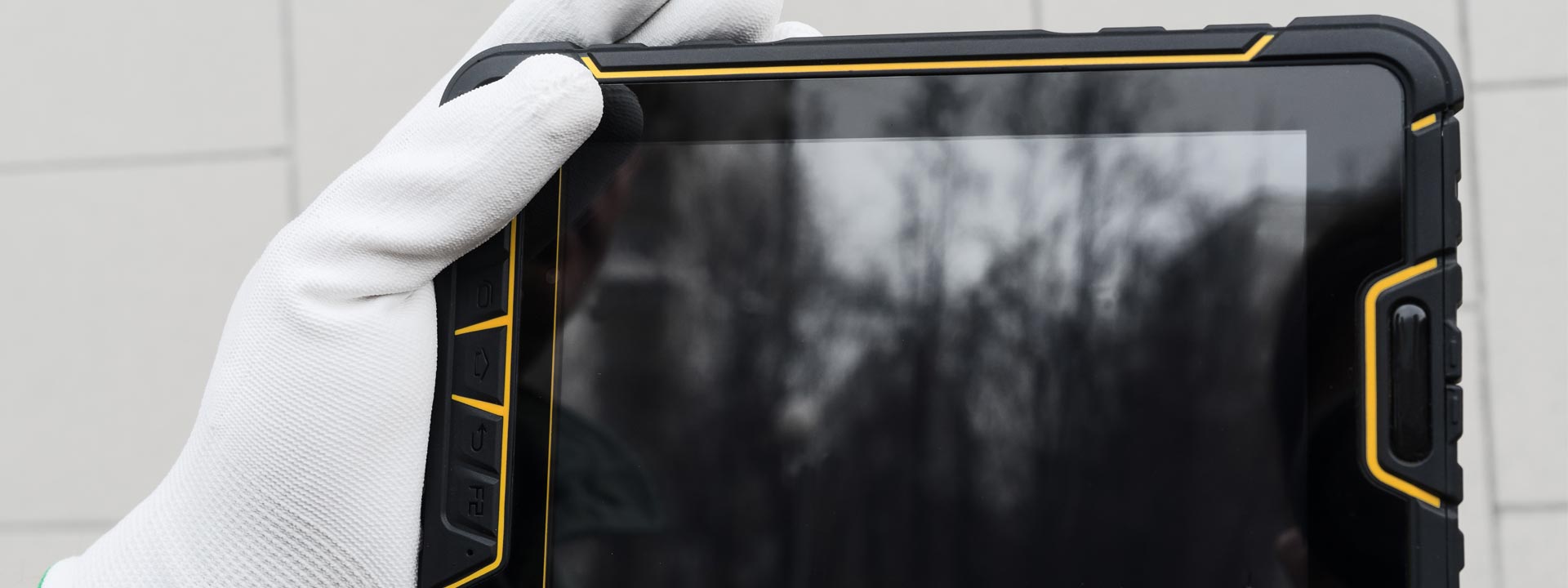 Ruggedized-Tablet-Hero